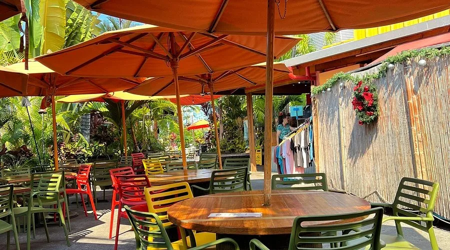 Kona Brewing Company near Courtyard King Kamehameha's Kona Beach Hotel