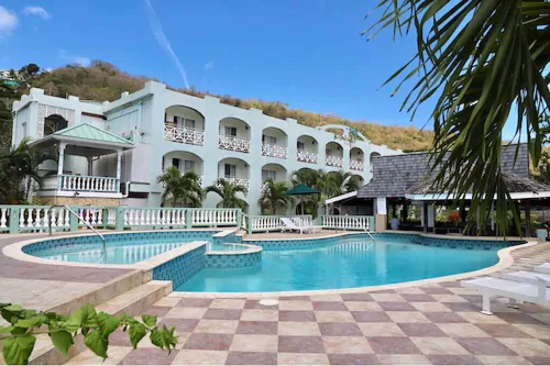 Kalinago Beach Resort beachfront Grenada hotel on Morne Rouge Bay with casual island style