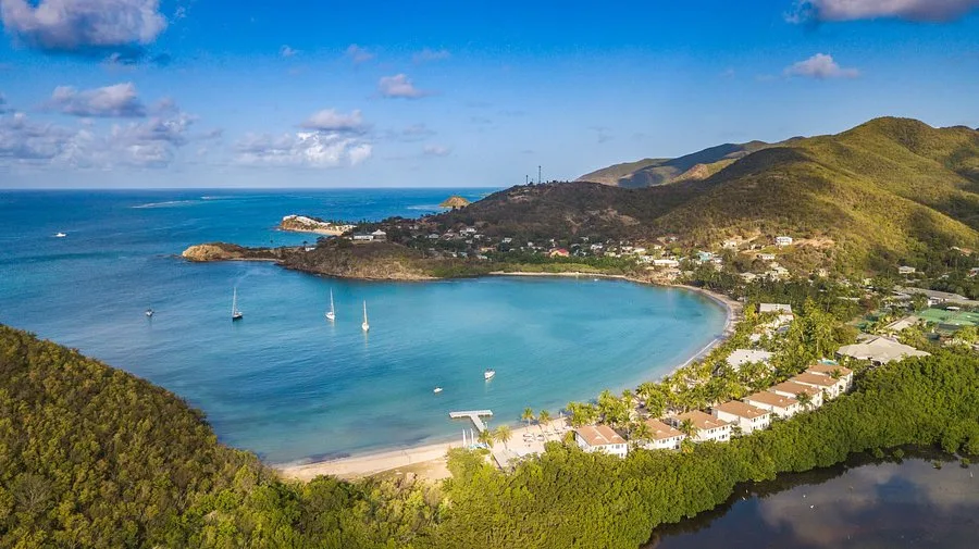 Carlisle Bay Beach 15 Min Walk