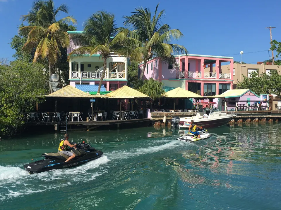 Mamacita's Guest House well-known Culebra guesthouse with colorful facade, waterfront setting, and lively island-town appeal in Culebra, Puerto Rico.