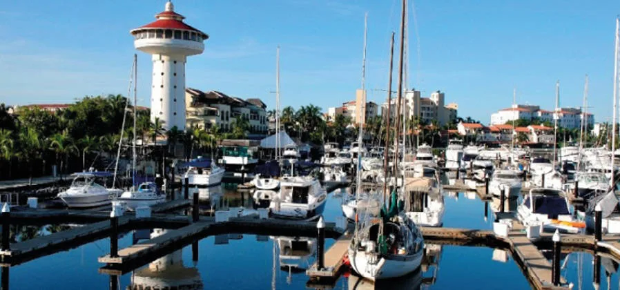 Marina Ixtapa 1 Min Drive
