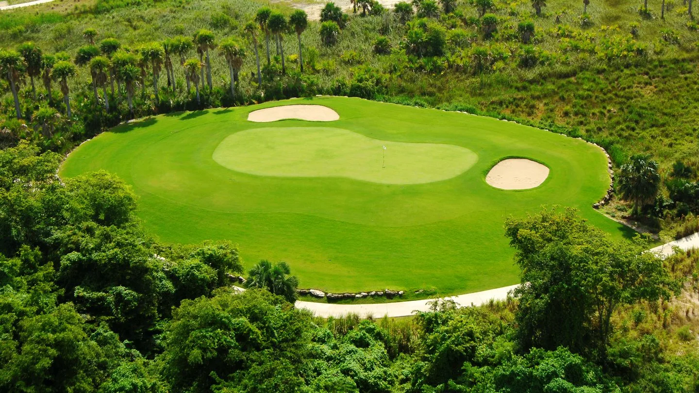 Punta Blanca Golf Course 35 Min Drive