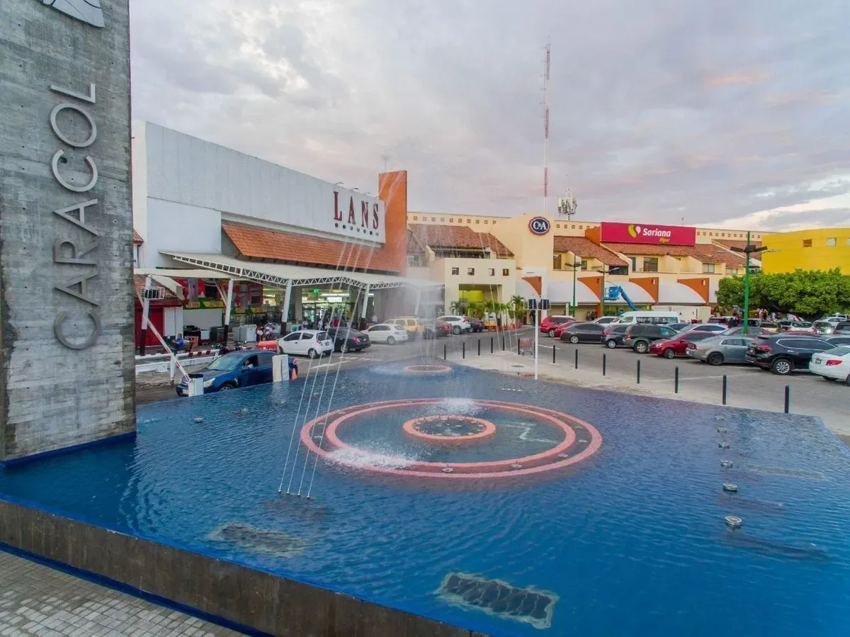Plaza Caracol 5 Min Walk