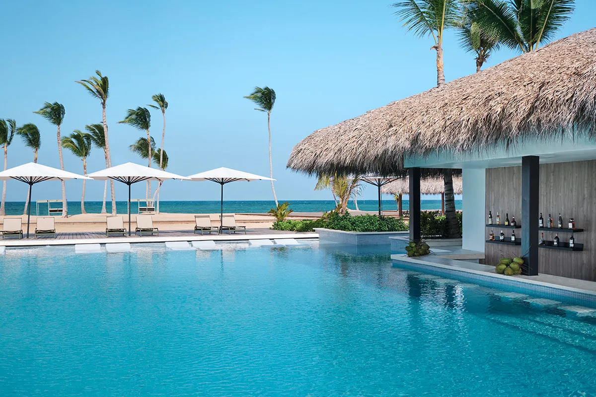 Oasis Club Bar at Finest Punta Cana