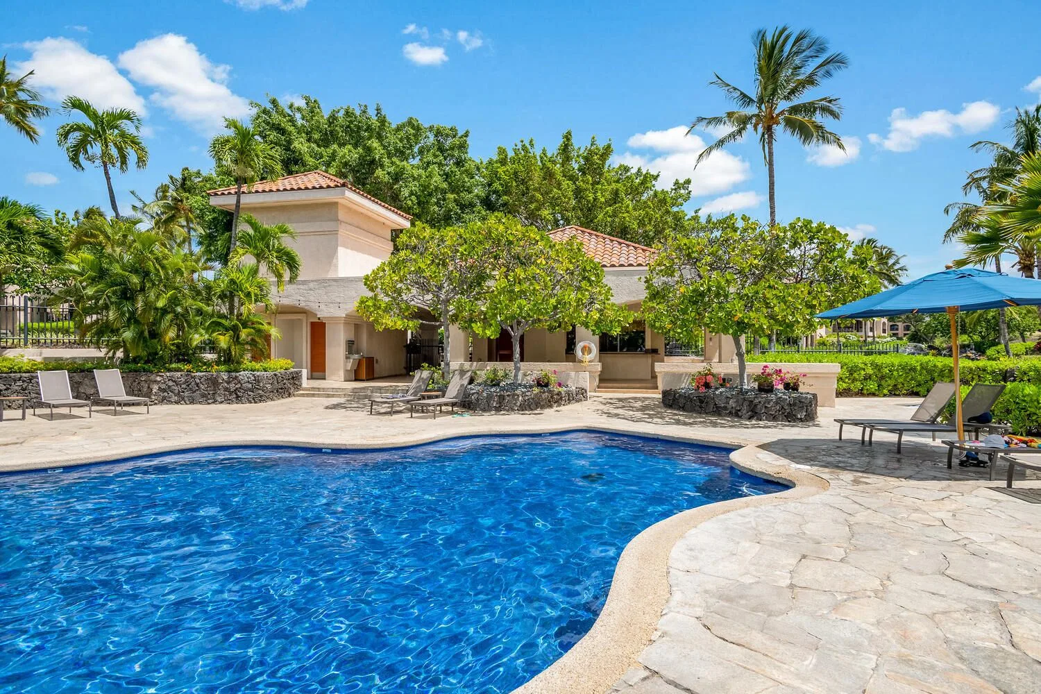 Shores at Waikoloa condominium resort with spacious units, tropical grounds and Waikoloa Beach access