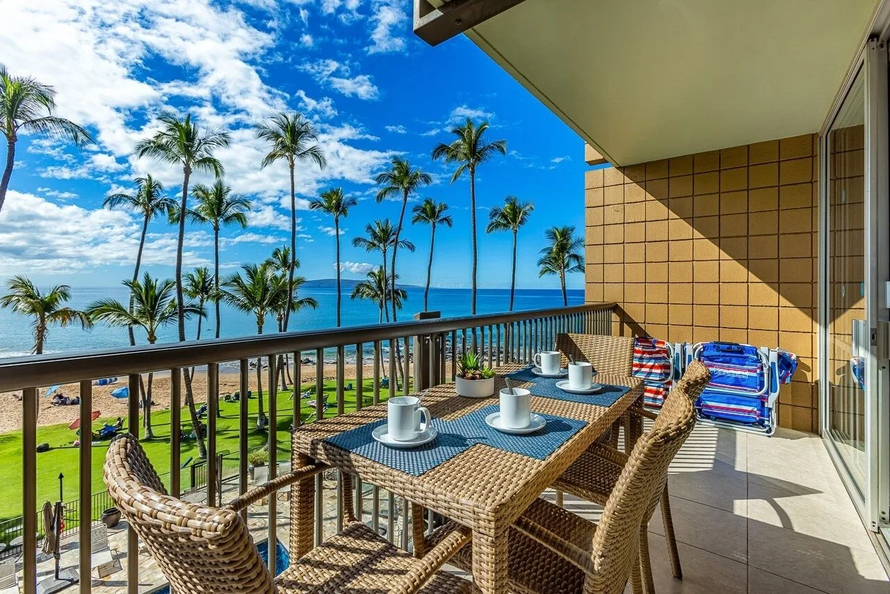 Mana Kai by Coldwell Banker Island Vacations Maui condo rental with beachfront setting and ocean views