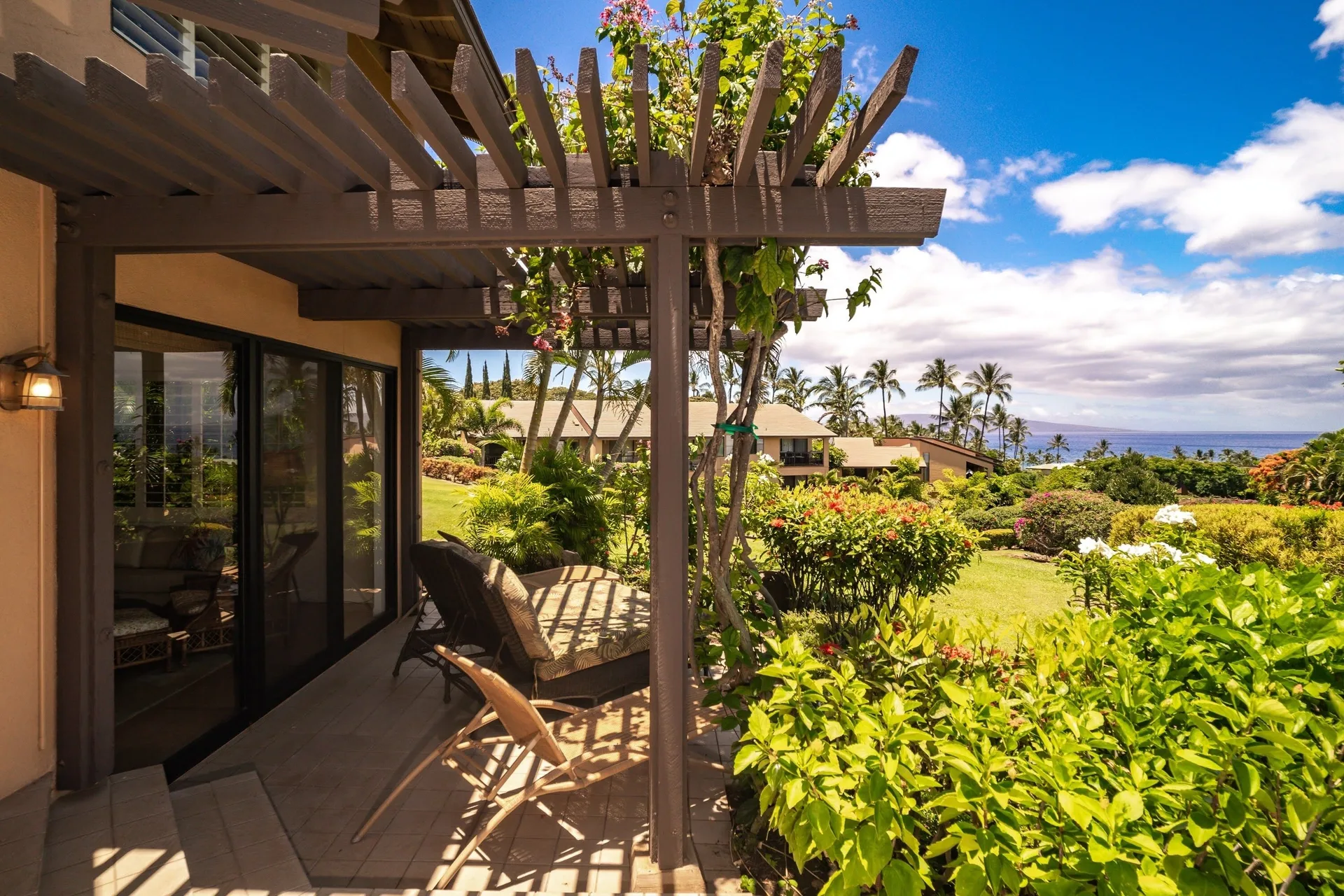 Wailea Ekahi Two Bedrooms Ocean View condo rental with Maui ocean views and Wailea location