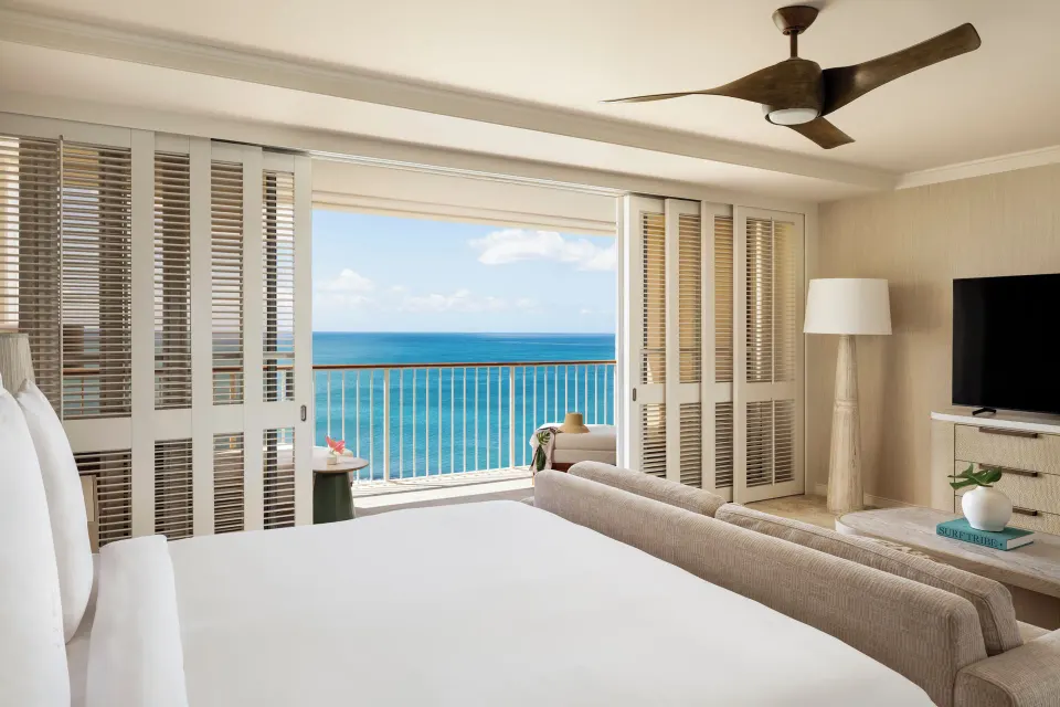Oceanfront king bedroom in Club One Bedroom Suite at Four Seasons Resort Oahu at Ko Olina.