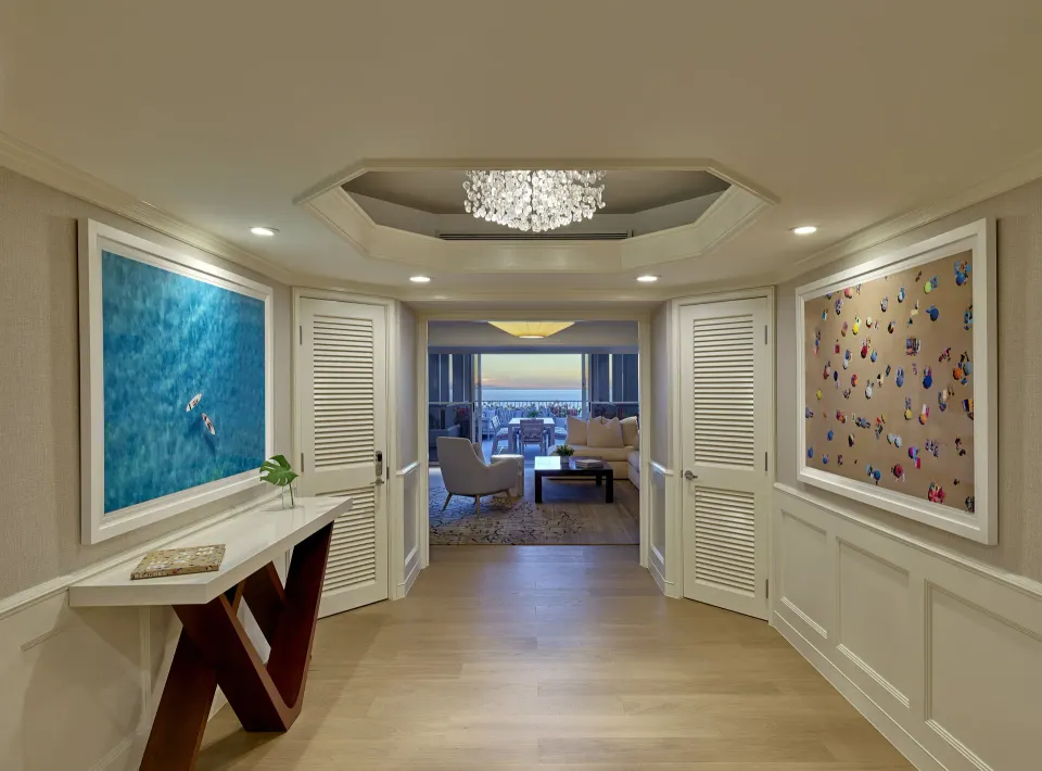 Penthouse Suite entry hall with artwork at Four Seasons Resort Oahu at Ko Olina.