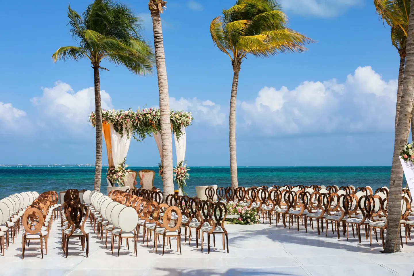 Coco's Beach Venue at Garza Blanca Resort & Spa Cancun