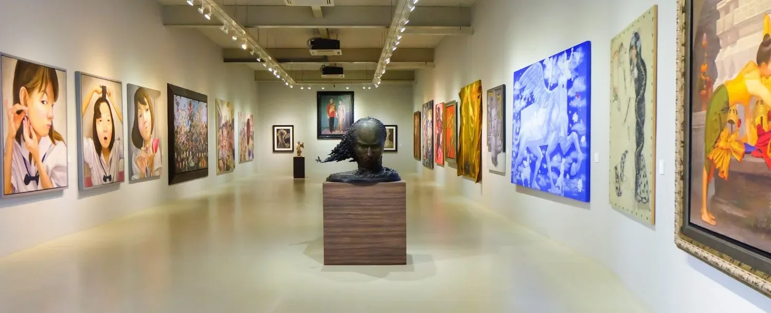 National Gallery Of The Cayman Islands 10 Min Walk