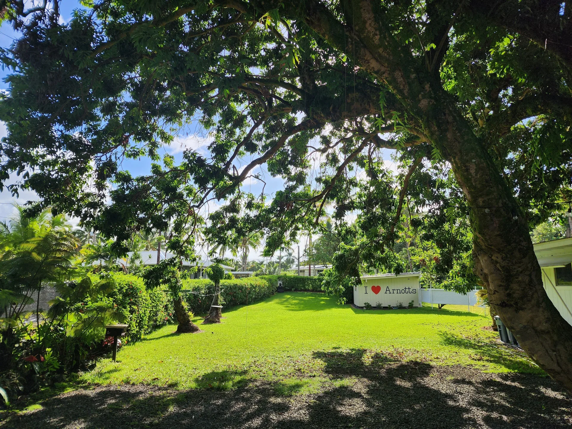 Arnott's Lodge budget-friendly Hilo accommodation with adventure-traveler appeal and simple island lodging