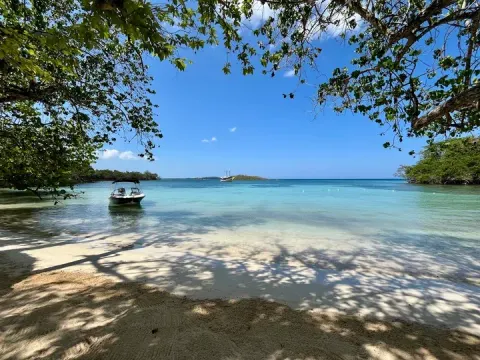 Samuel S Bay National Marine Park 40 Min Drive