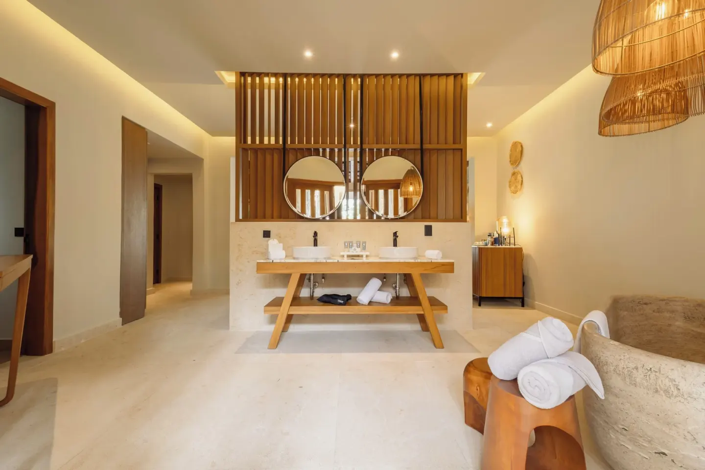 Laguna Villa Suite bathroom with dual sinks and soaking tub at Grand Sunset Princess.