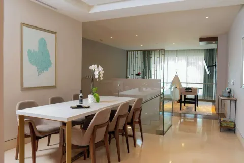 Family Duplex dining area and play space at Grand Velas Los Cabos.