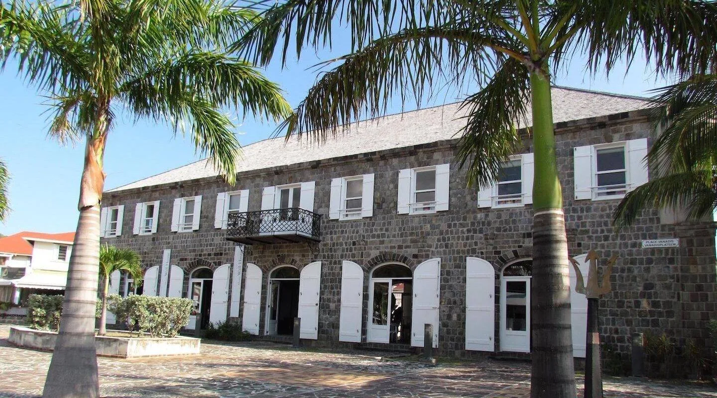 Inter Oceans Museum 5 Min Drive