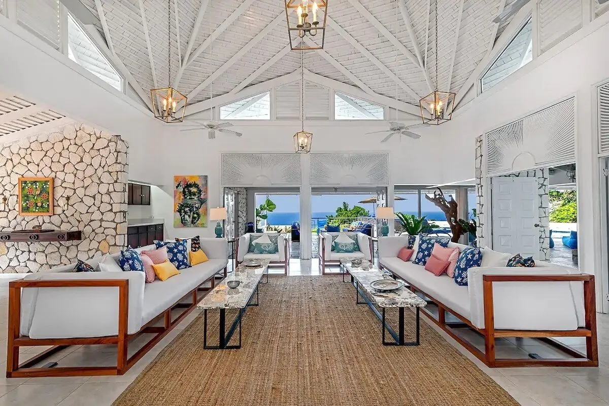 Nianna Eden private Montego Bay villa with tropical setting and relaxed family-friendly accommodations