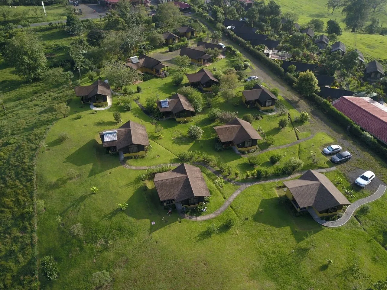 Hotel Campo Verde simple Arenal lodge with volcano views and natural surroundings