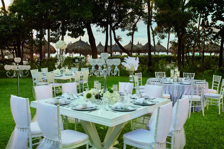 Garden Lawn Venue at Hilton Aruba Caribbean Resort and Casino
