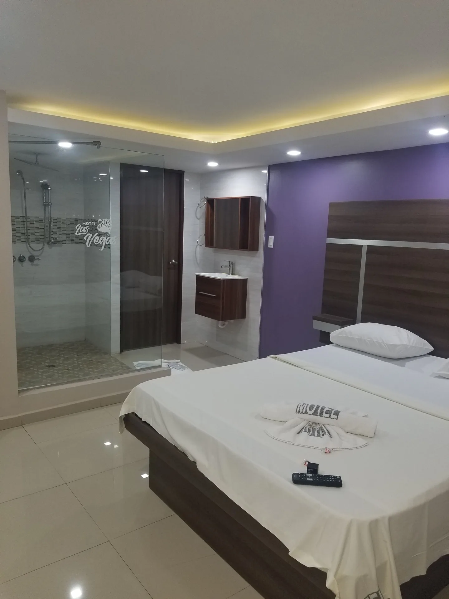Hotel Las Vegas straightforward Puerto Rico hotel with simple accommodations and local access