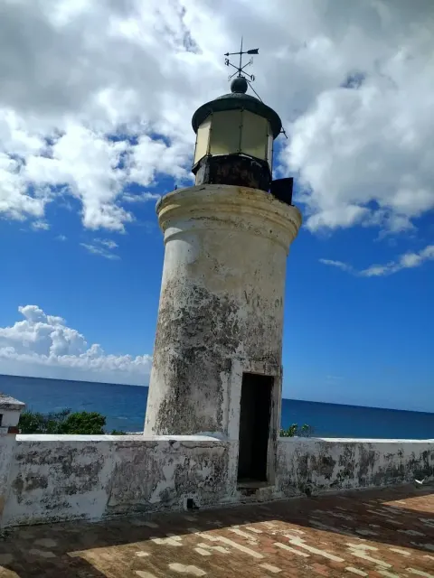 Cardona Island Light 5 Min Drive