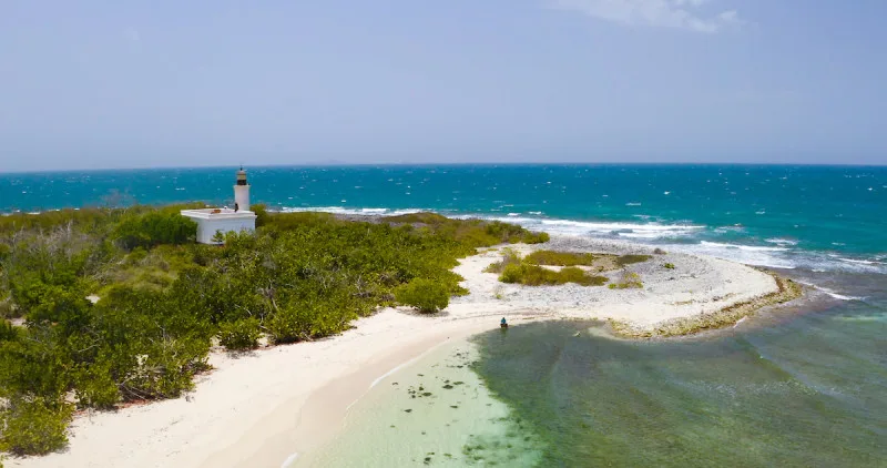 Playa Cayo Cardona 5 Min Drive