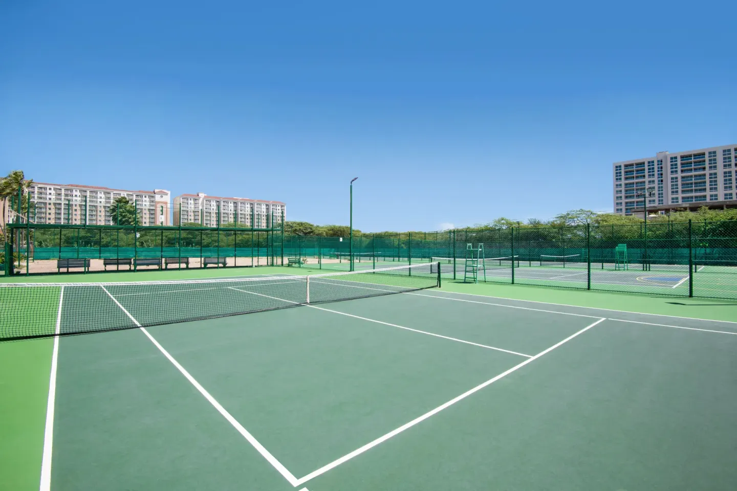 Outdoor sports court at Holiday Inn Resort Aruba - Beach Resort & Casino.