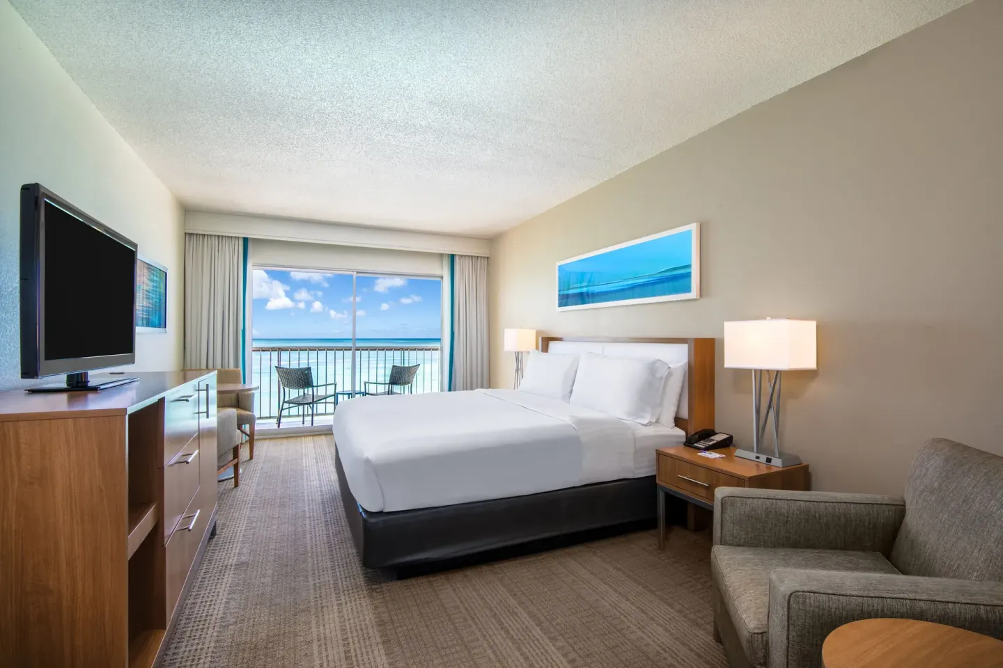 Standard Room with king bed and oceanfront balcony at Holiday Inn Resort Aruba - Beach Resort & Casino.