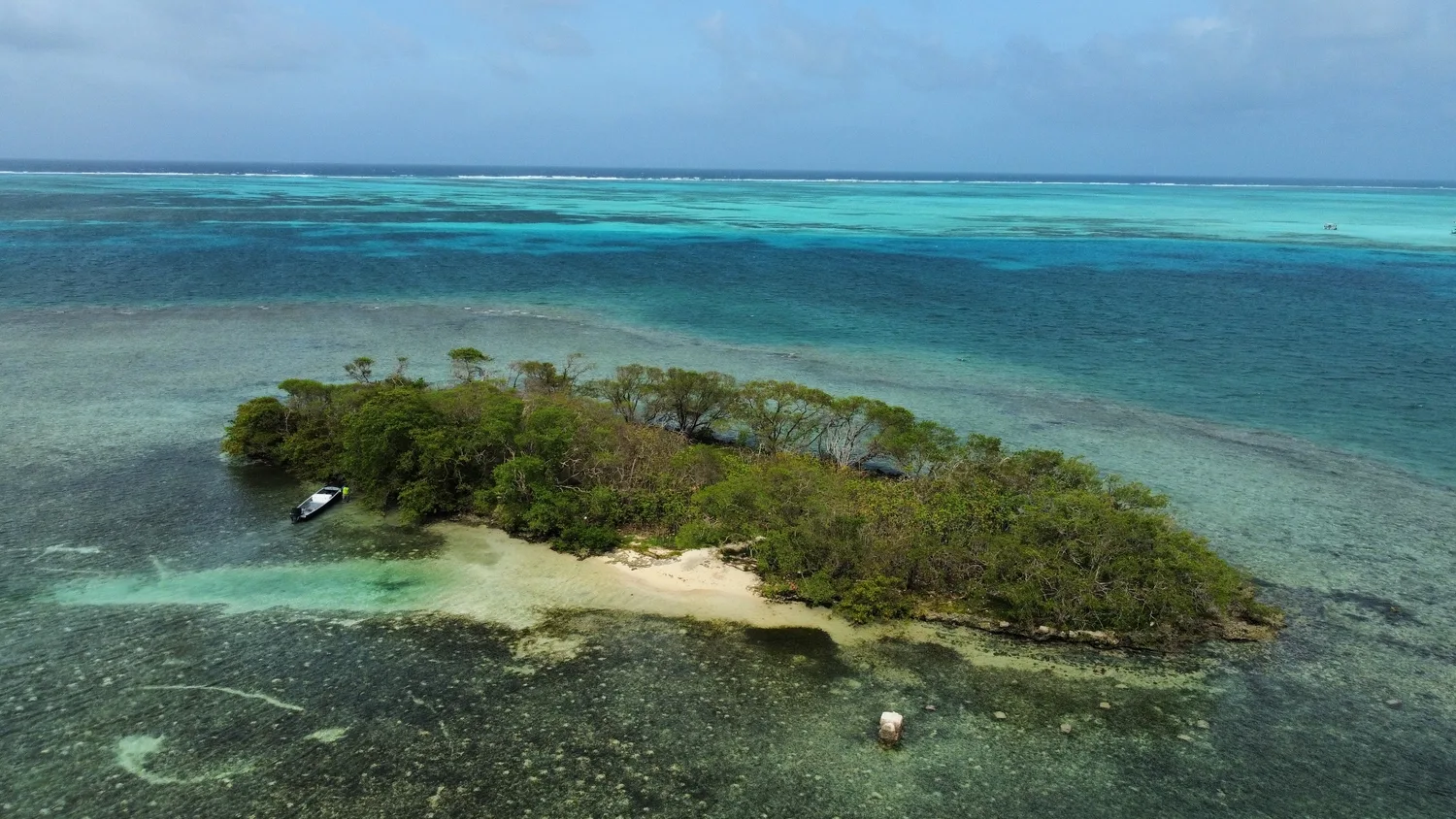 Coton Cay 10 Min Walk