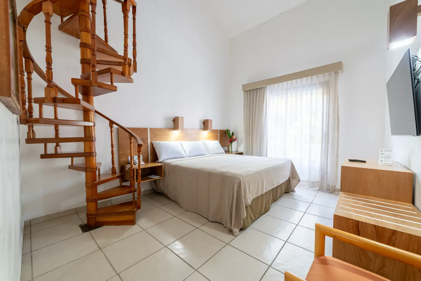 Family Suite Room Official 1