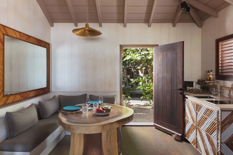 Beachside Suite dining nook and kitchenette at Hotel Manapany.