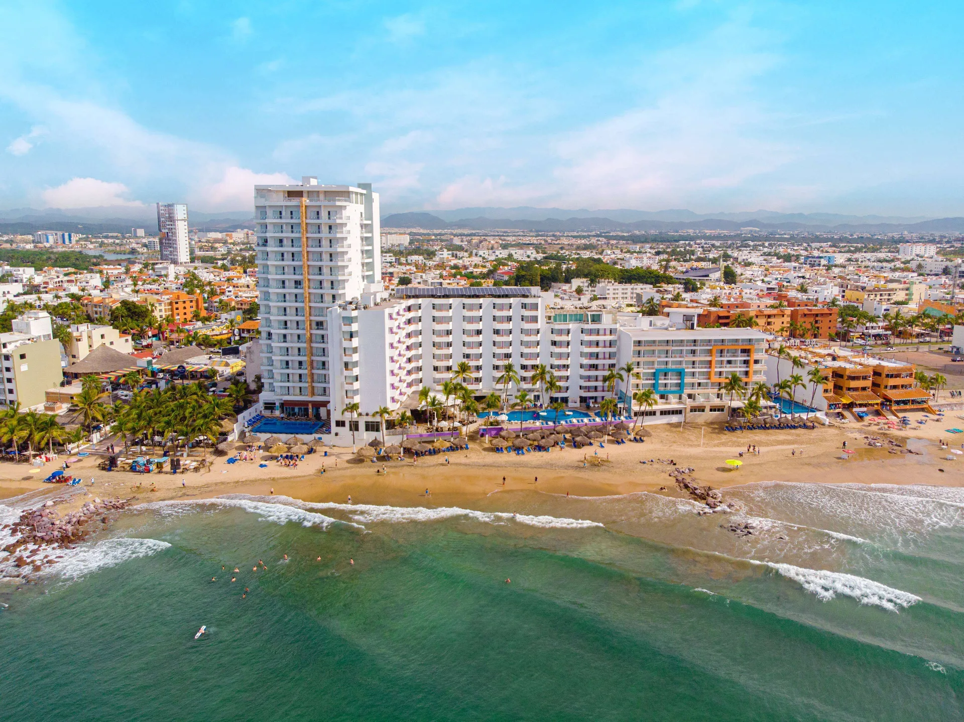 Oceano Palace Beach Resort Mazatlan beachfront hotel with ocean views and casual resort atmosphere