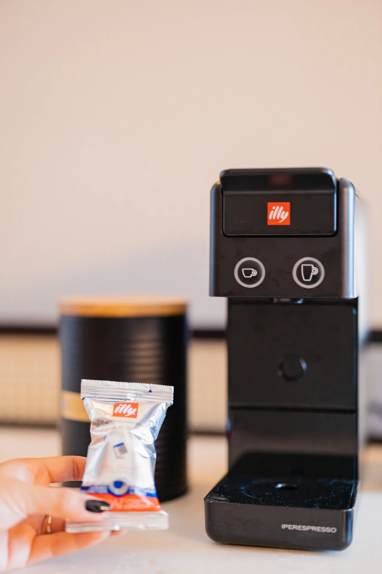 In-room espresso machine with a coffee capsule in a Standard Full room at Hotel Renew.