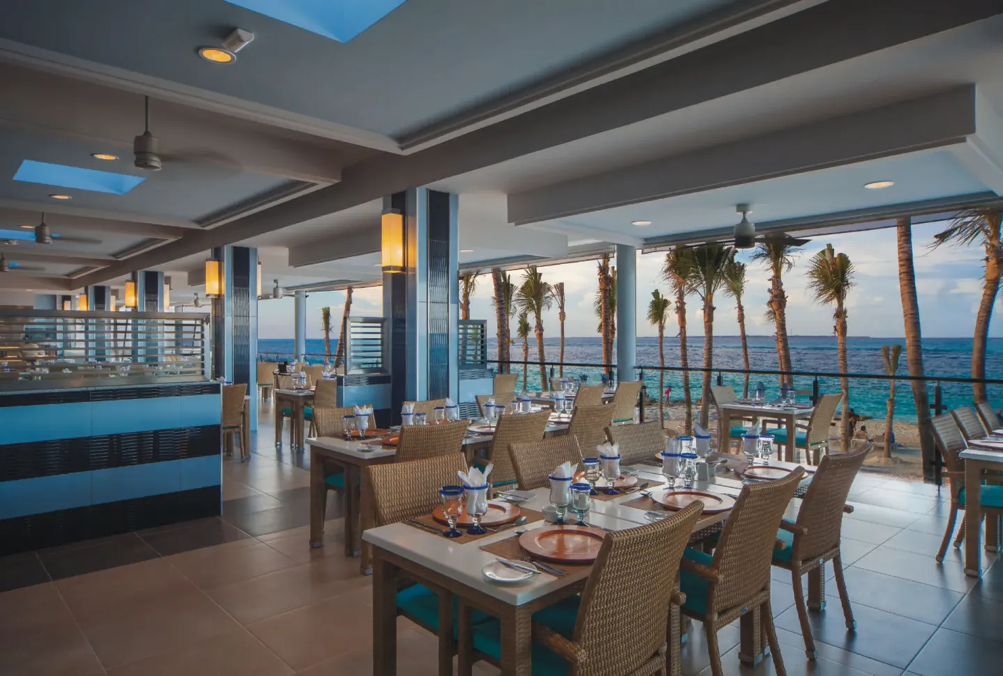 Open-air oceanfront dining room at Hotel Riu Cancun.