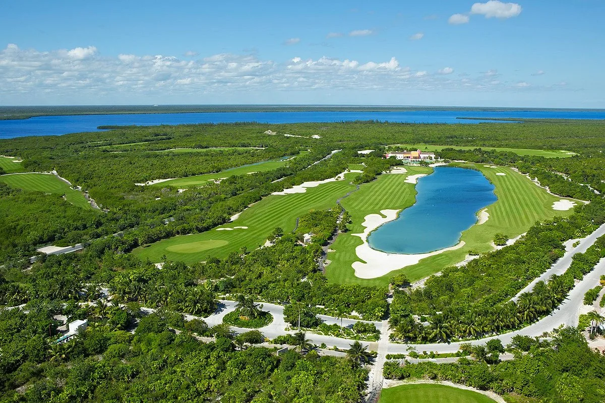 Playa Mujeres Golf Club 5 Min Drive