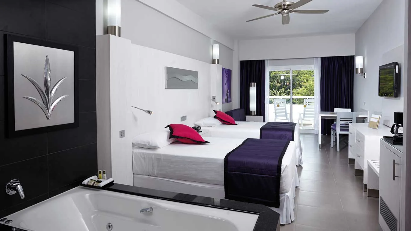 Garden View Junior Suites Official 1