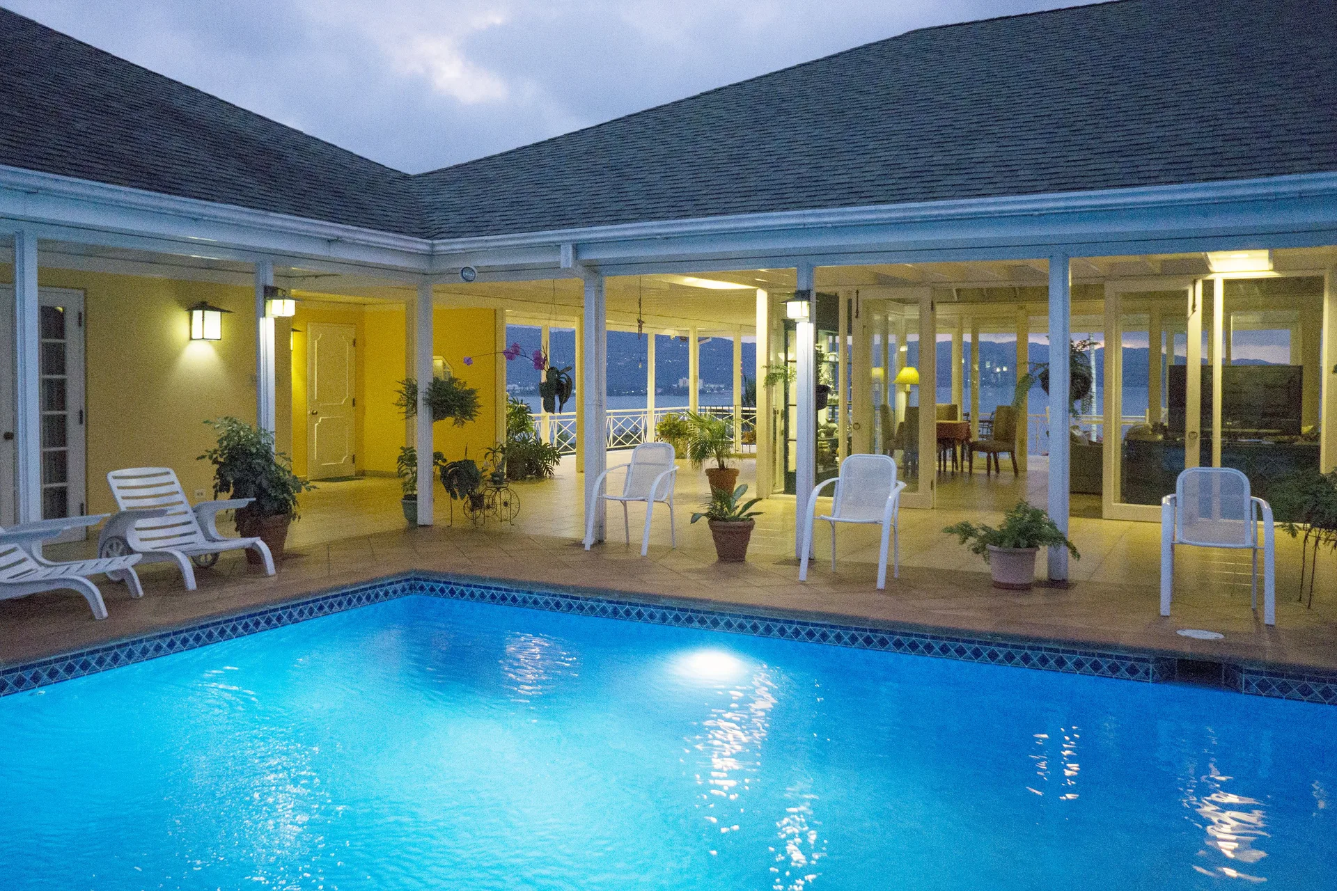 Polkerris Bed and Breakfast Montego Bay guesthouse with ocean views and intimate lodging