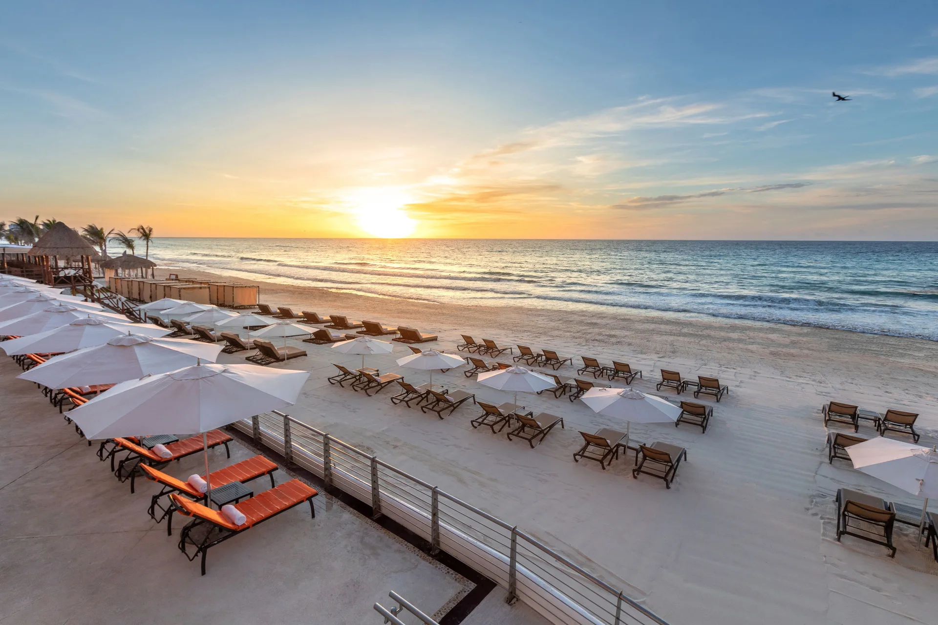 Beach Palace family-friendly all-inclusive Cancun resort with beachfront setting and rooftop pools