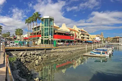 Plaza San Lucas near Hotel Riu Santa Fe