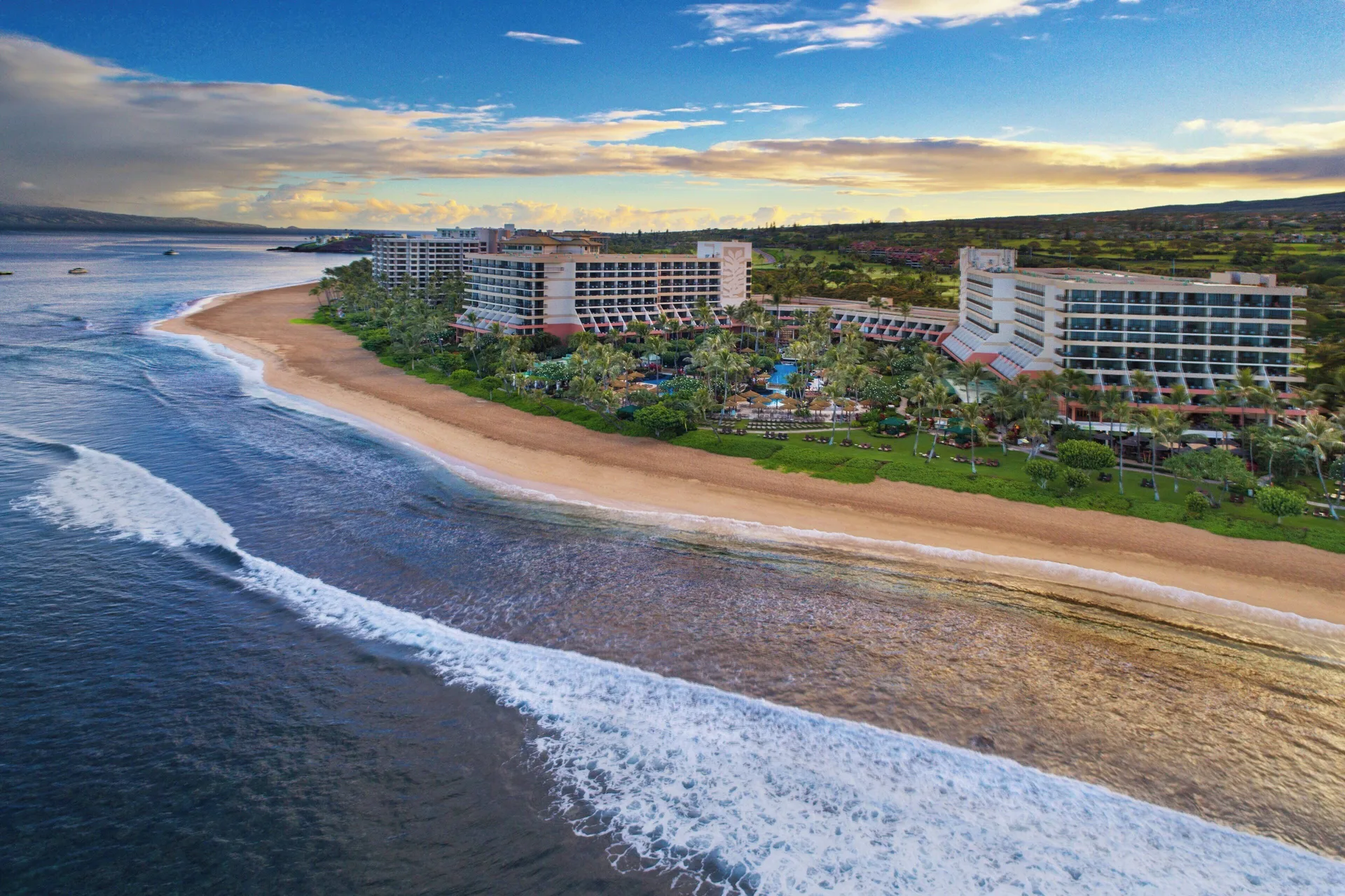 Marriott's Maui Ocean Club Molokai Maui and Lanai Towers beachfront resort with classic Kaanapali setting