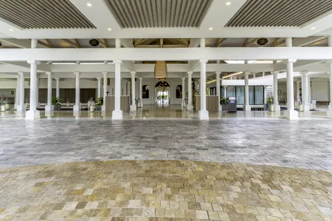 Covered open-air arrival area at Hyatt Regency Grand Reserve Puerto Rico.