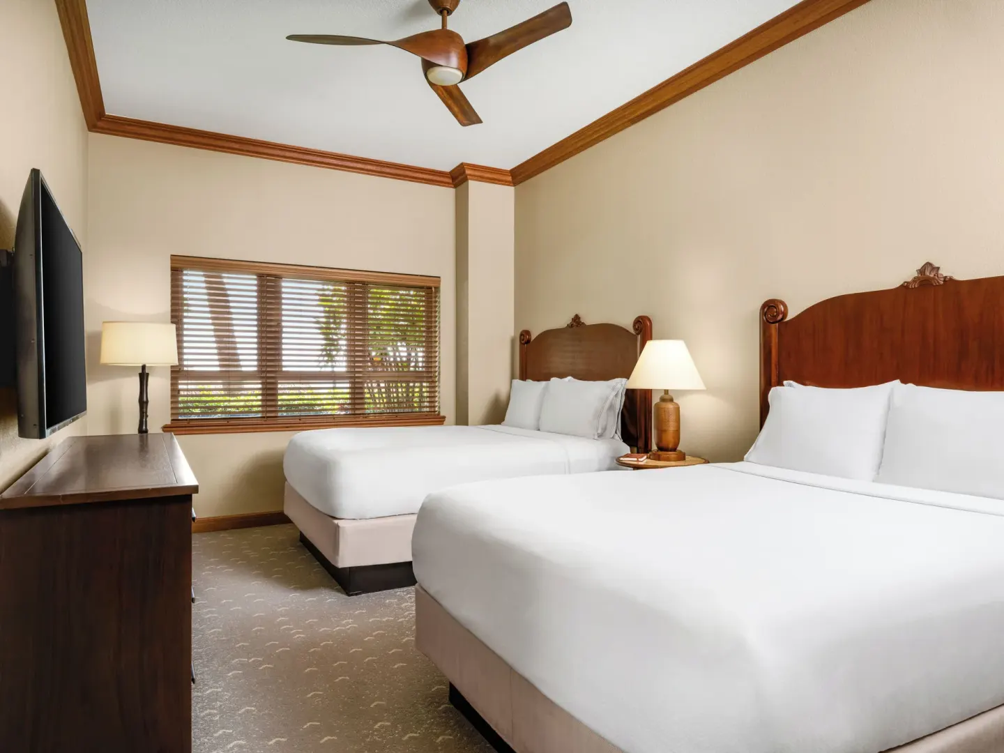Two-bed guest room in a villa at Hyatt Vacation Club at Ka'anapali Beach.