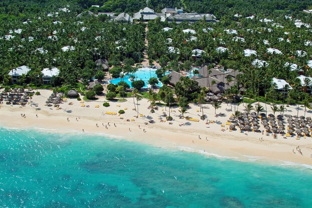 Oceanfront Junior Suite Official 3