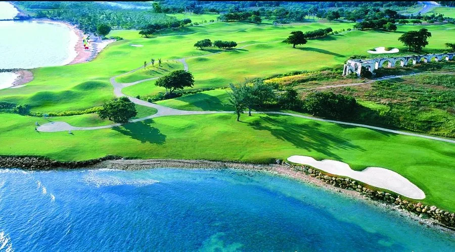 Cinnamon Hill Golf Course 10 Min Drive