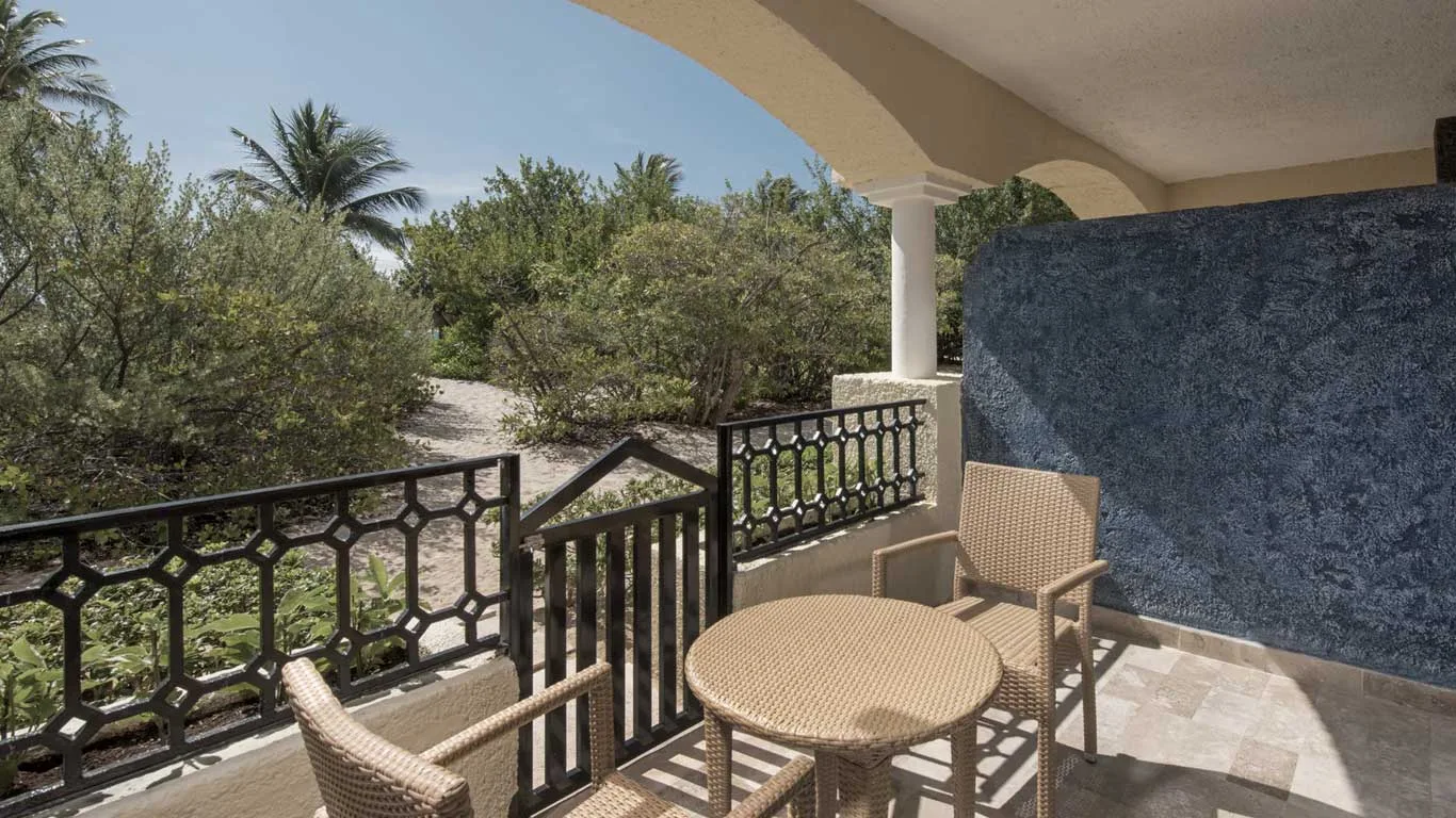 Junior Suite With Beach Access Official 1