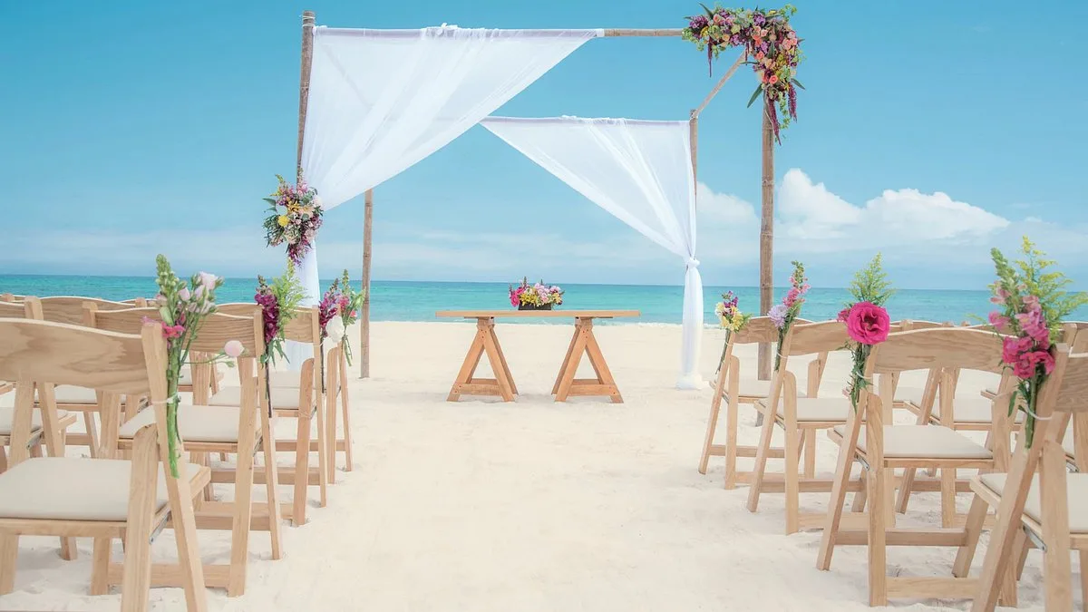Beach Venue at Iberostar Waves Paraíso Beach