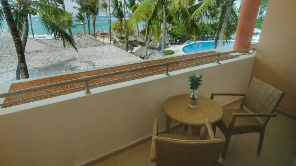 Premium Near Pool Room Official 2
