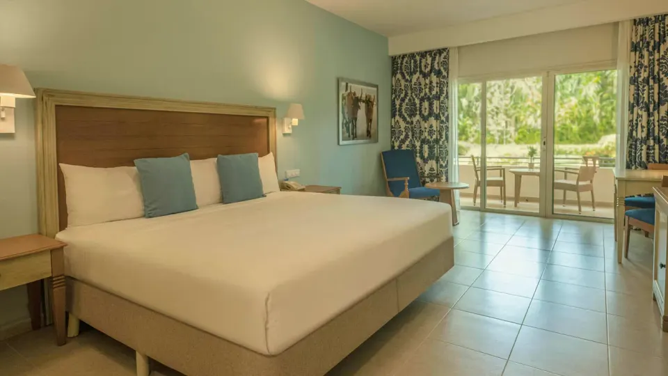 Premium Near Pool Room Official 3