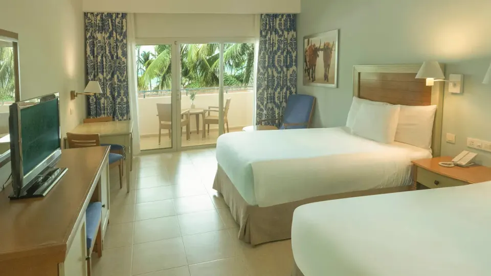 Premium Near Pool Room Official 4