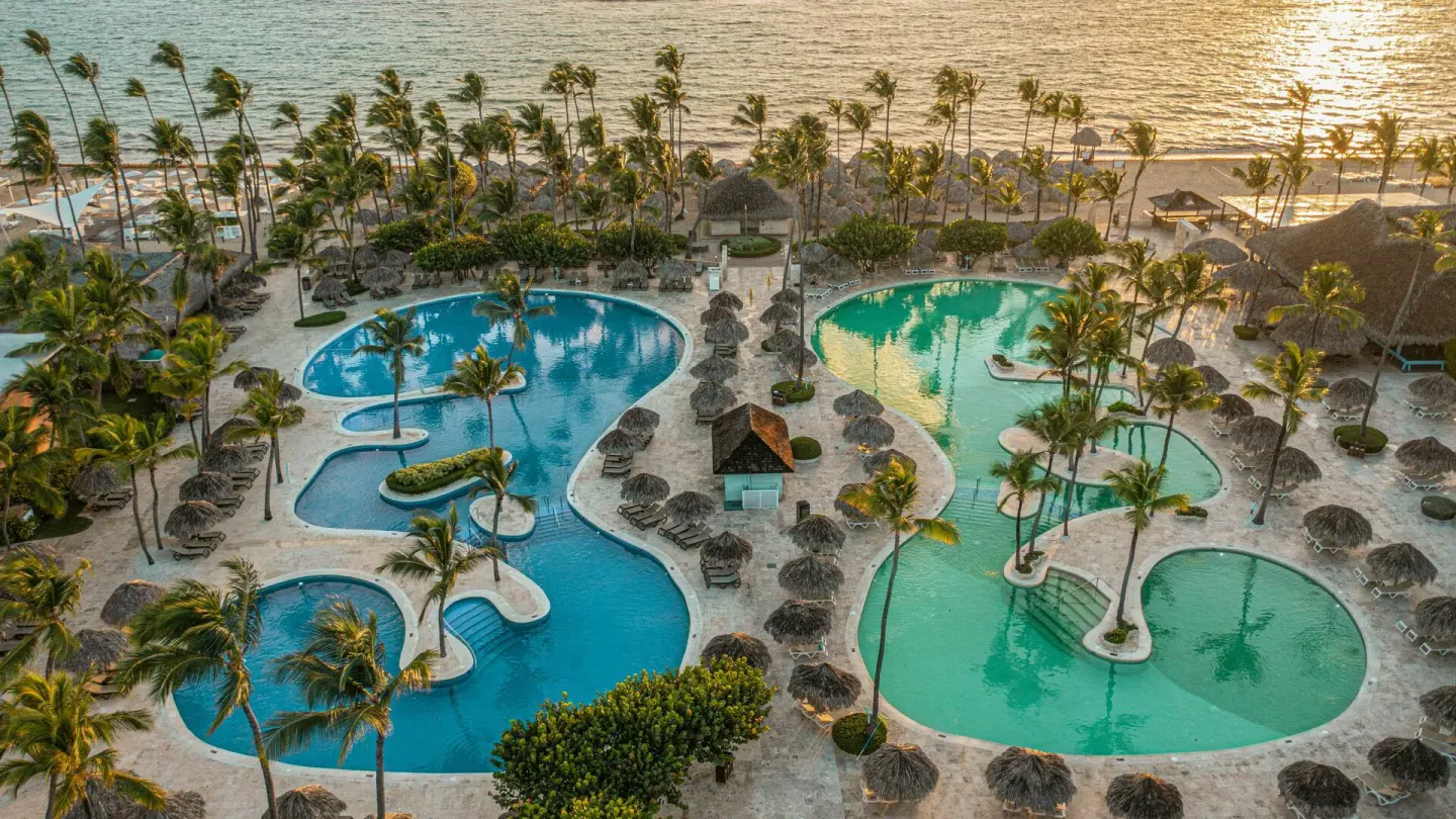 Macao Beach Preferred Side Venue at Iberostar Waves Punta Cana